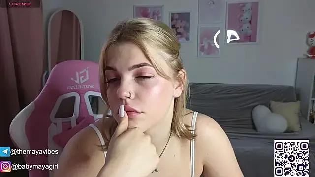 Maya_Rave from StripChat