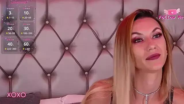 MayaHale from StripChat