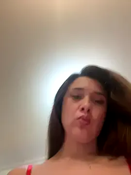 MayaVonDe from StripChat is Freechat