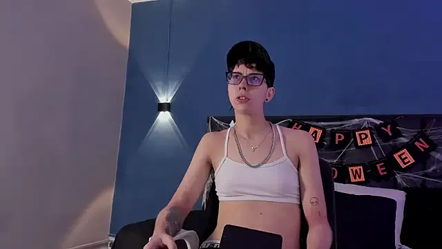 MaykStons from StripChat is Freechat