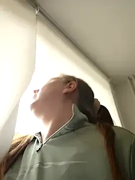 MazySunny from StripChat is Freechat