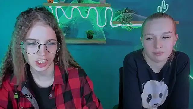 Girls: try live performances with matured performers, from dancing to quirks, in a variety of beautiful sex cams.