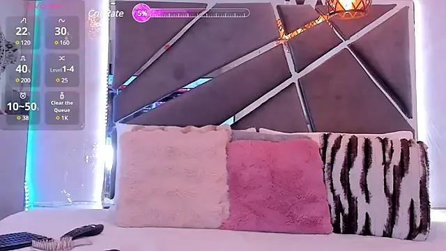 Girls: try live performances with matured performers, from dancing to quirks, in a variety of beautiful sex cams.