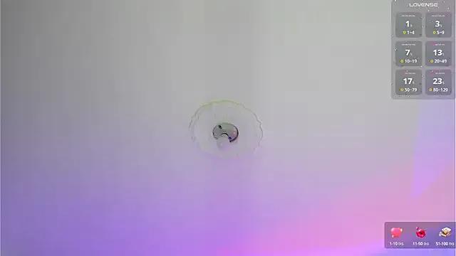 MeganxxxLiam from StripChat is Freechat
