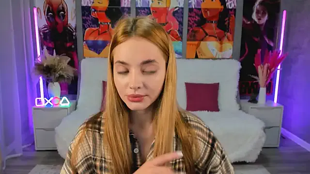 Girls: try live performances with matured performers, from dancing to quirks, in a variety of beautiful sex cams.