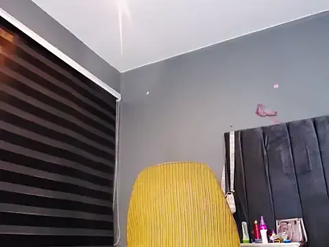 melanin_lizzy from StripChat is Freechat