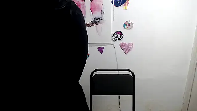 Melanka_milka from StripChat is Freechat