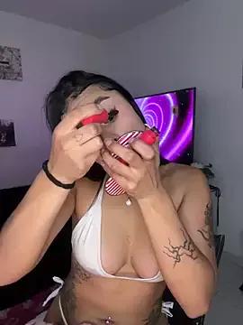 Girls: try live performances with matured performers, from dancing to quirks, in a variety of beautiful sex cams.