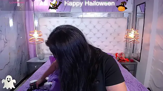 Melissa-roberts from StripChat is Freechat