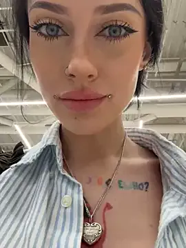 Girls: try live performances with matured performers, from dancing to quirks, in a variety of beautiful sex cams.