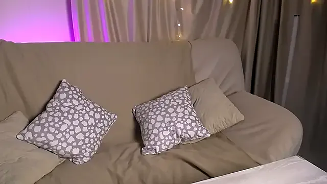 MelissaRayee from StripChat is Freechat