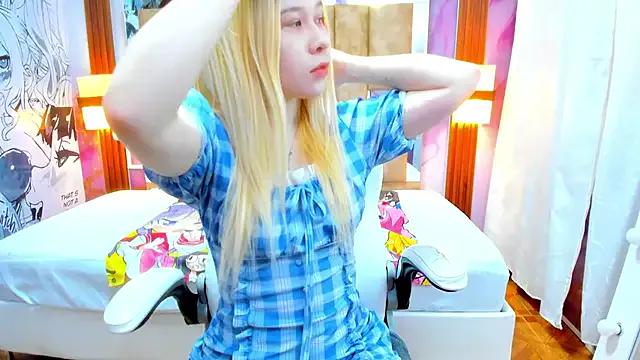 Melody_Lolii from StripChat is Freechat