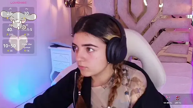 Girls: try live performances with matured performers, from dancing to quirks, in a variety of beautiful sex cams.