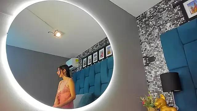 Girls: try live performances with matured performers, from dancing to quirks, in a variety of beautiful sex cams.