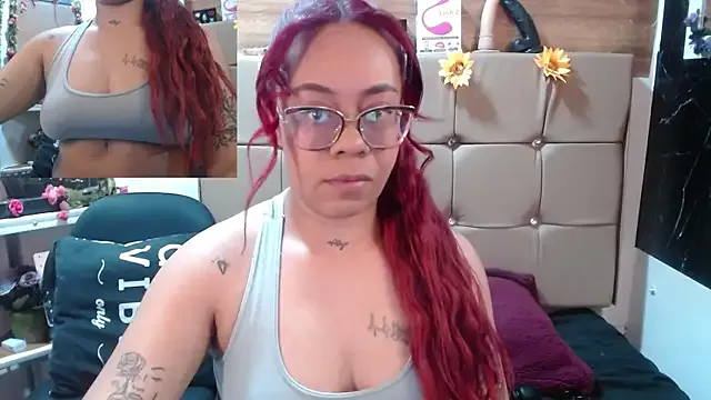 MIA__SPENCER from StripChat