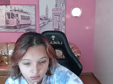 mia_foster_t from StripChat is Freechat