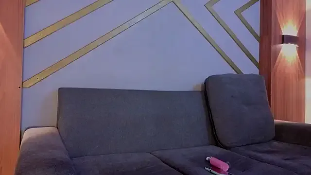 Mia_gatess from StripChat