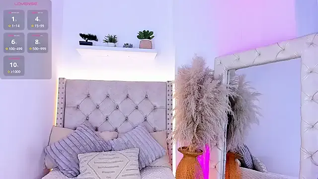 Girls: try live performances with matured performers, from dancing to quirks, in a variety of beautiful sex cams.