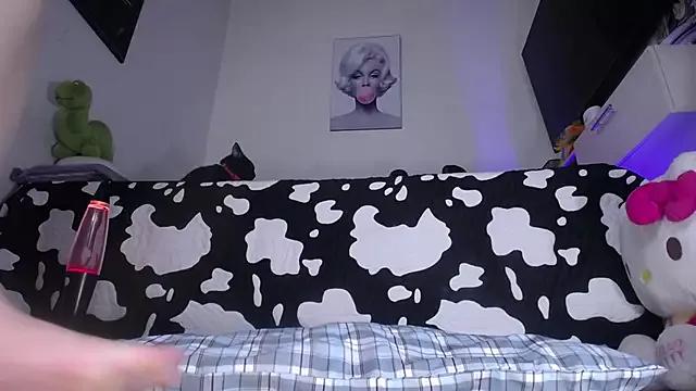 miaa-lee from StripChat
