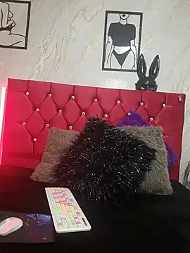 Miabellaksh from StripChat is Freechat