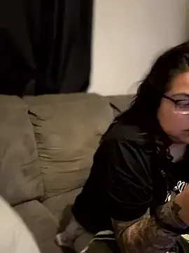 miacanela_xo from StripChat