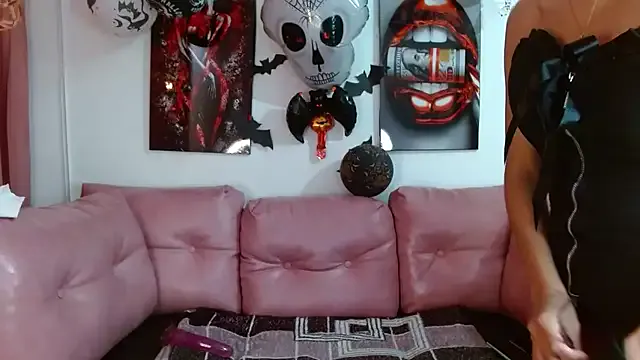 Miahotcs1 from StripChat