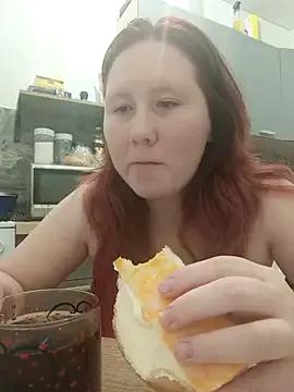 MiaKissy from StripChat is Freechat