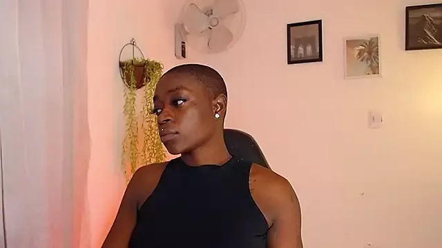 MiaKnox from StripChat