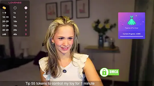 Miasiren from StripChat