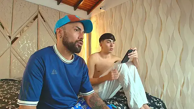 Michael_Boyss from StripChat is Freechat