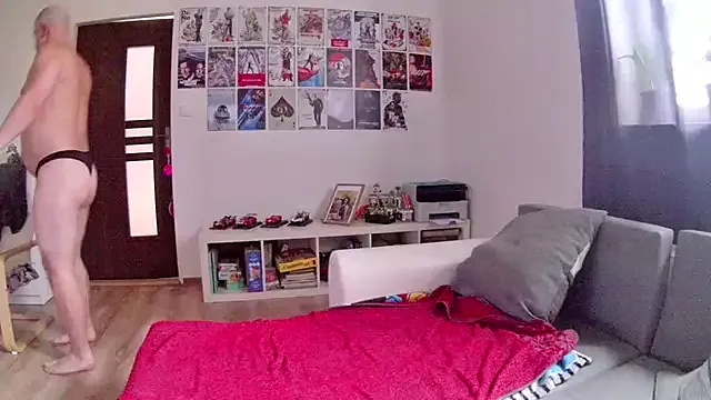 MichalS8613 from StripChat is Freechat