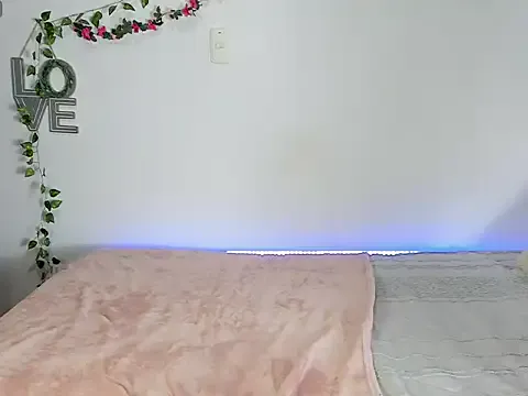 michell_anyeli from StripChat is Freechat