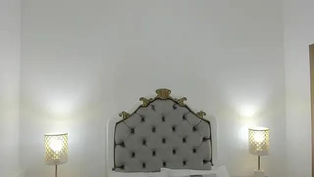 michell_blakke from StripChat is Freechat