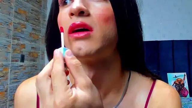 MichellPratTS from StripChat is Freechat