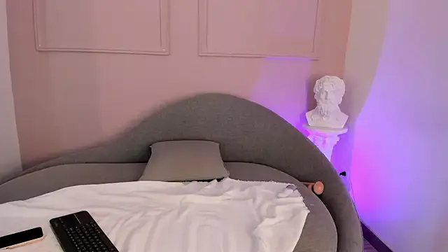 Miia_blaze from StripChat