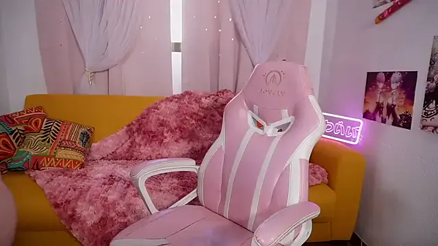 MikaSweety from StripChat is Freechat