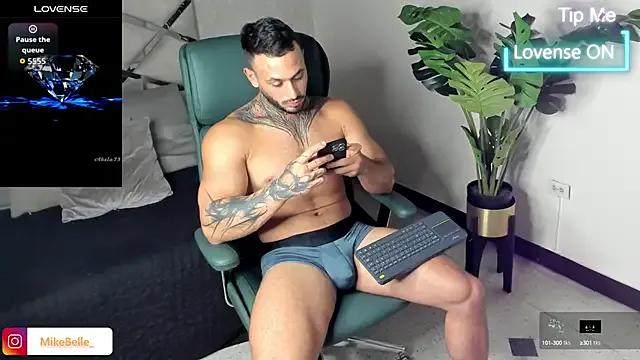 mike_belle from StripChat is Freechat