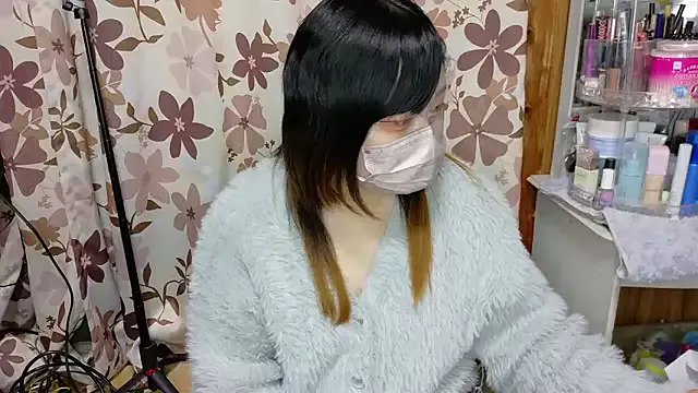 MIKE_chan from StripChat is Freechat