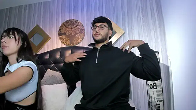 mikeandlucy_ from StripChat is Freechat