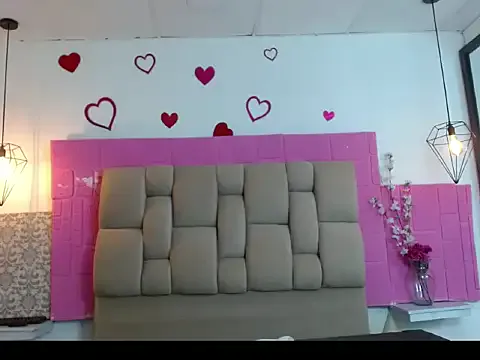 MilaCooper from StripChat is Freechat