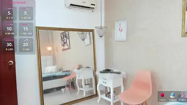 Miladiosa from StripChat is Freechat