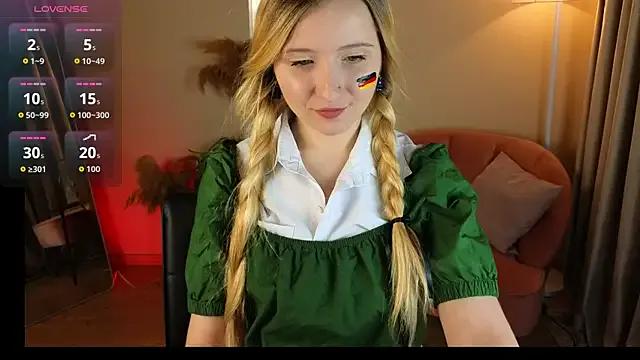 Milana_Key from StripChat is Freechat