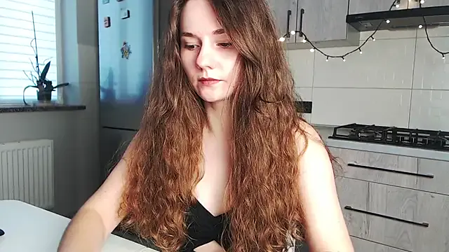 MilenaRossa from StripChat is Freechat