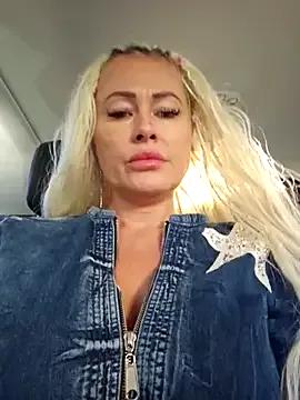 MILFBARBY from StripChat is Freechat