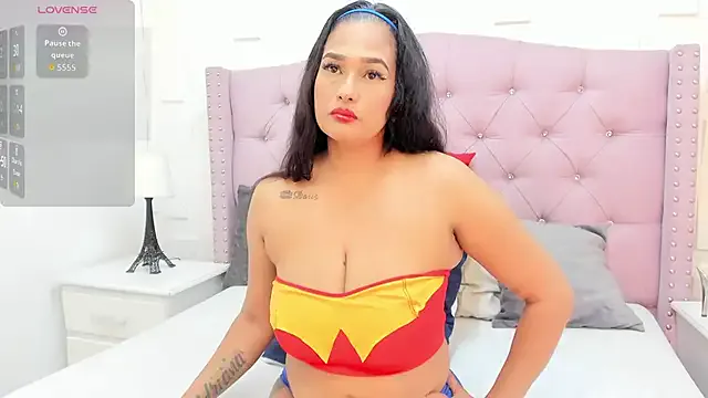 MilfVictoria from StripChat is Freechat