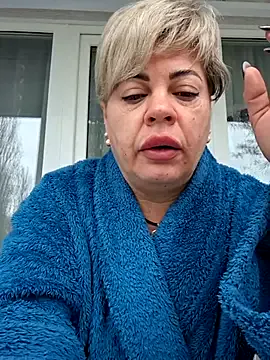 MilkySky from StripChat is Freechat