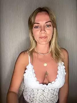 Milla__one from StripChat