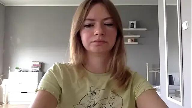 MillieShow from StripChat