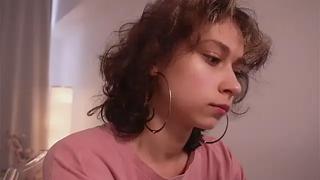 MimiLicks from StripChat