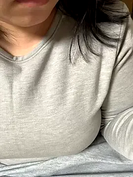 mina_mi_na from StripChat is Freechat